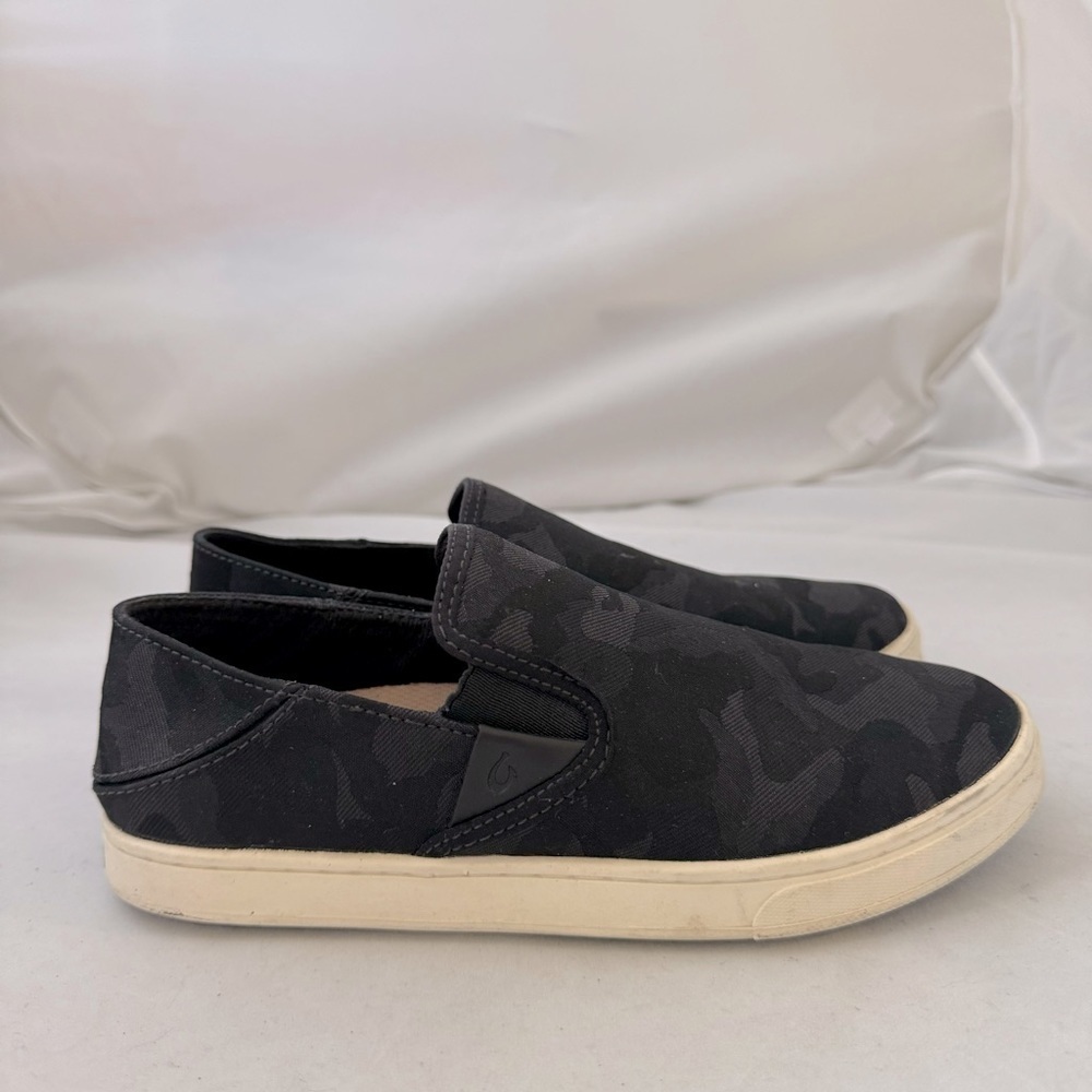 Olukai Pehuea Pai Women’s Black Camo Slip On Breathable Sneakers